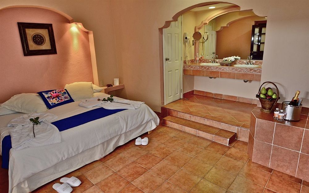 Hotel Real Catedral Tula de Allende Esterno foto